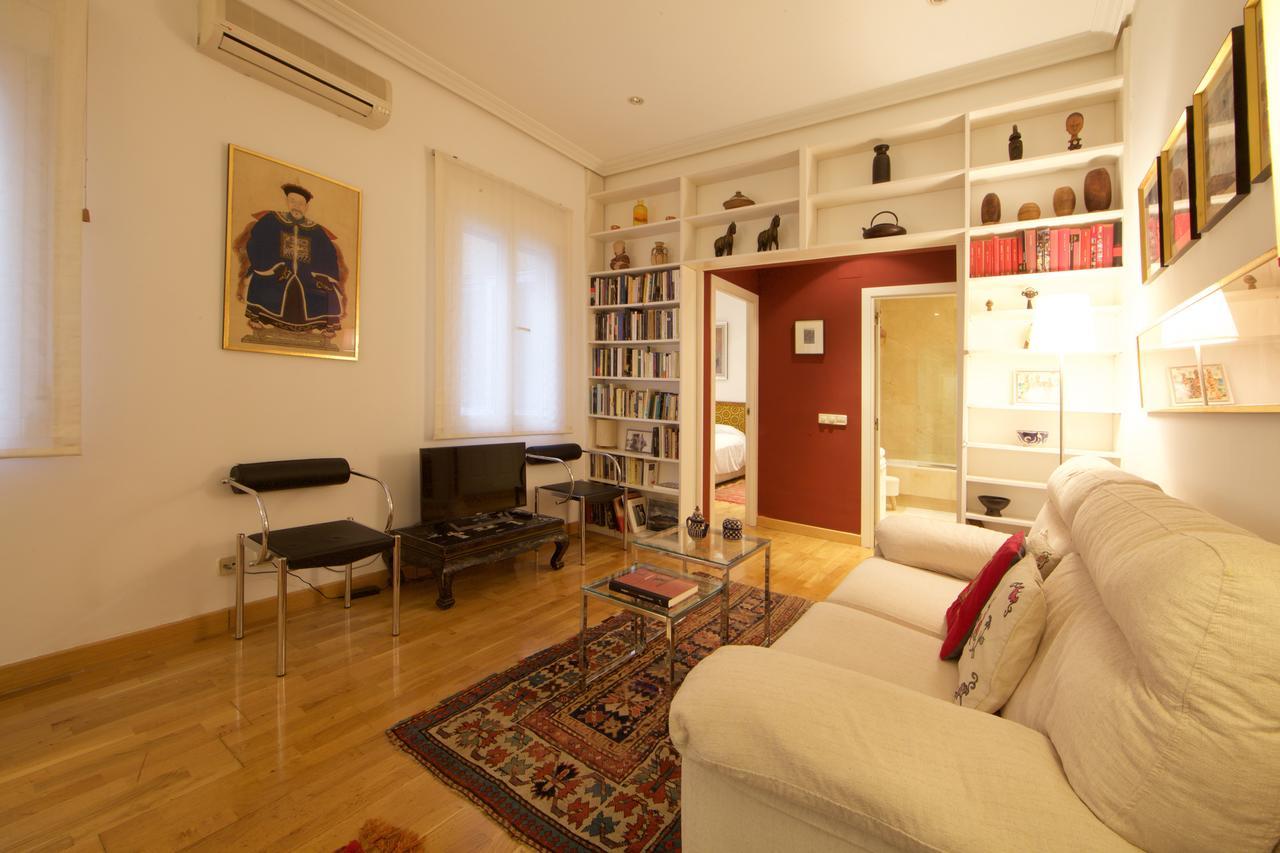 Chueca Dreams Apartment Madrid Luaran gambar